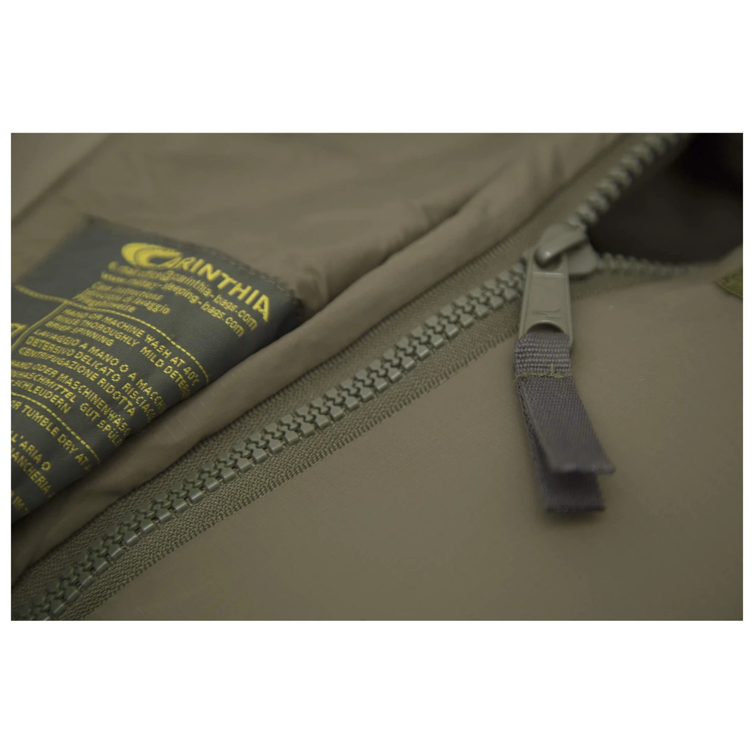 Carinthia Defence 4 - Synthetic Sleeping Bag 3 Carinthia Defence 4 - Synthetic Sleeping Bag - Image 3