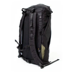 Doughnut Dynamic Large Titan 22 - Daypack -Camping supply store doughnut dynamic large titan 22 daypack detail 4