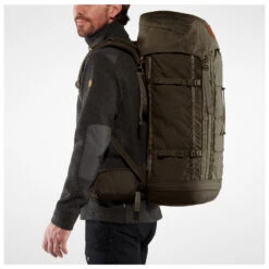 FJÄLLRÄVEN Singi 48 - Walking Backpack 18 FJÄLLRÄVEN Singi 48 - Walking Backpack -Camping supply store fjaellraeven singi 48 walking backpack detail 8
