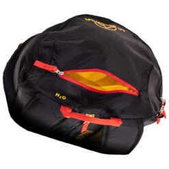La Sportiva X-Cursion Backpack 28 - Walking Backpack -Camping supply store la sportiva x cursion backpack 28 walking backpack detail 3