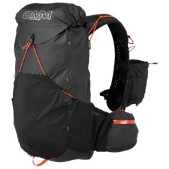 OMM Phantom 25 - Trail Running Backpack -Camping supply store omm phantom 25 trail running backpack detail 3