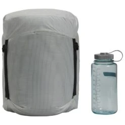 The North Face Green Kazoo - Down Sleeping Bag 9 The North Face Green Kazoo - Down Sleeping Bag -Camping supply store the north face green kazoo down sleeping bag detail 5